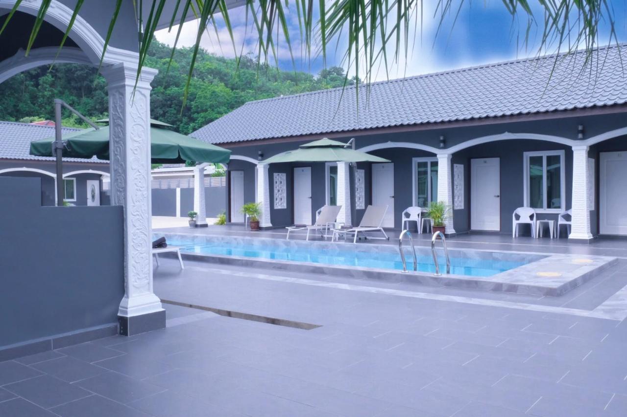 Cenang Rooms With Pool By Virgo Star Resort Пантай-Ченанг Екстер'єр фото
